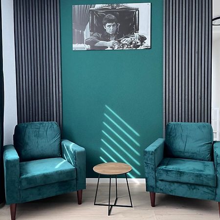 Appartment New York Naehe Duesseldorf, Messe, Hbf, City, Wifi, Helios Hospital クレーフェルト エクステリア 写真